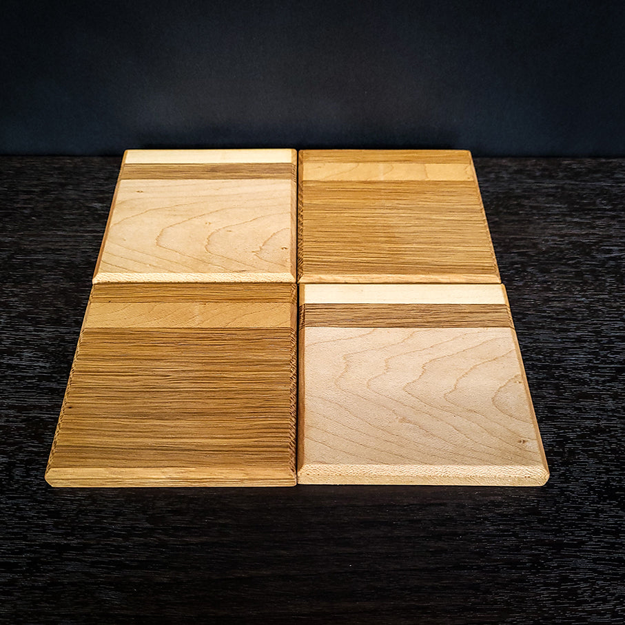 Maple and Monkey Pod Wooden Coaster Set